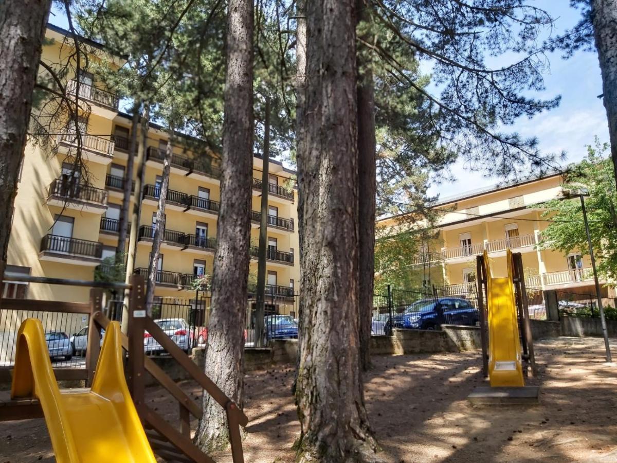 Hotel Meranda Camigliatello Silano Exterior photo